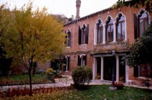 Pensione Accademia - Villa Maravege