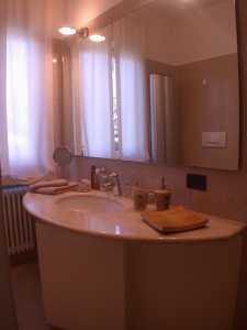 Villa Niccol??