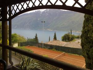 Village Bazzanega