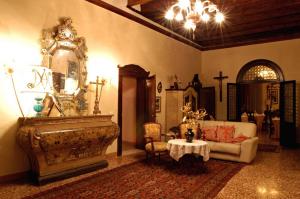 Locanda C?? Del Console