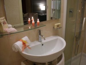 B&B Diamante e Smeraldo
