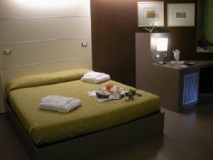 B&B Diamante e Smeraldo