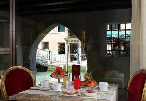Hotel Liassidi Palace