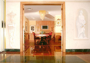 Santa Barbara Hotel
