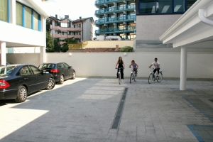 Lacroma Aparthotel