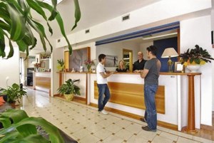 Hotel Maita