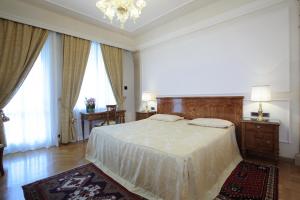 Villa Cortine Palace Hotel
