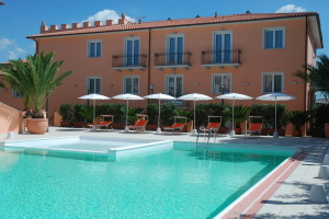 Varo Village Hotel