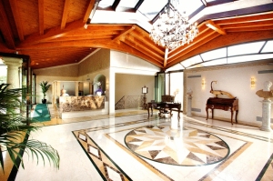 Monastero Hotel Wellness Center