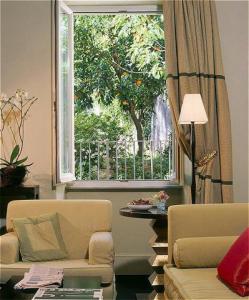 Hotel De Russie
