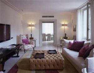 Hotel De Russie