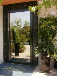 Small Hotel Royal