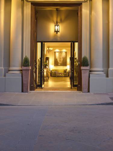 Hotel Savoy