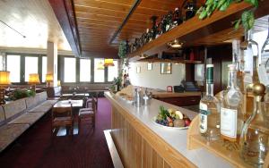 Alpen Village Hotel