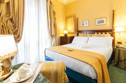 Hotel Manfredi Suite In Rome