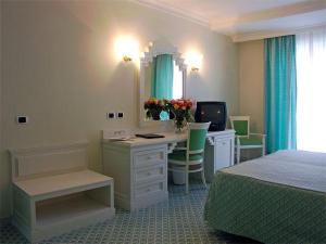 Grand Hotel Riviera