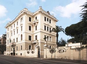 Aldrovandi Residence City Suites