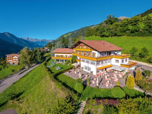 Hotel Mitlechnerhof