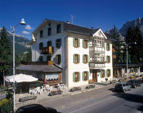 Hotel Villa Alpina