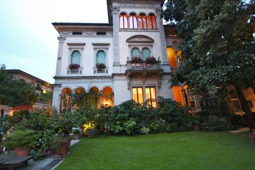 Villa Abbazia Relais & Chateaux