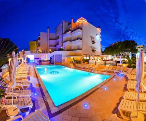 International Beach Hotel