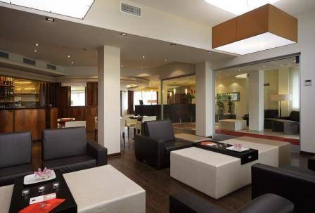 Smart Hotel Holiday