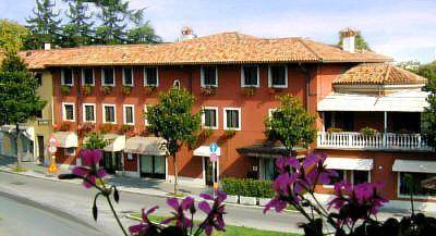 Hotel Quo Vadis