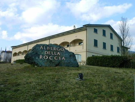 DELLA ROCCIA