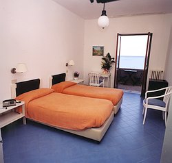 Hotel Baia Di Puolo