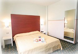 Tiby Hotel