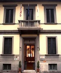 UNGHERESE HOTEL