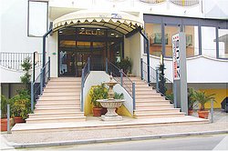 Hotel Zeus
