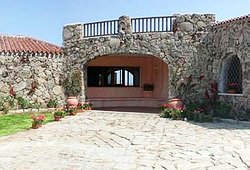 Hotel Club Li Graniti