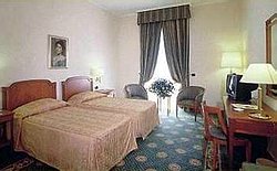 Hotel Savoy Palace